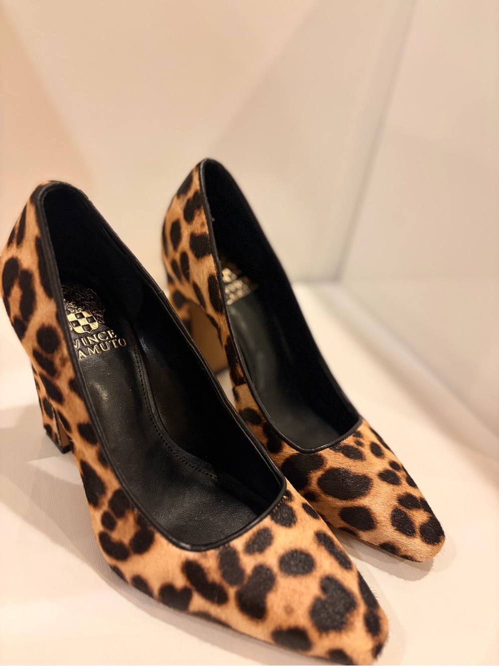 NEW- Vince Camuto Leopard Print Pointed Toe Pumps - Brown/Black